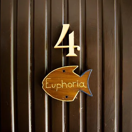 Zervos Apartments Bouka Lefkímmi Zimmer foto