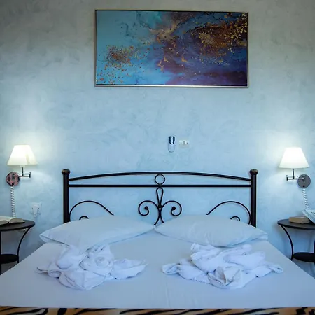 Zervos Apartments Bouka Lefkímmi Zimmer foto