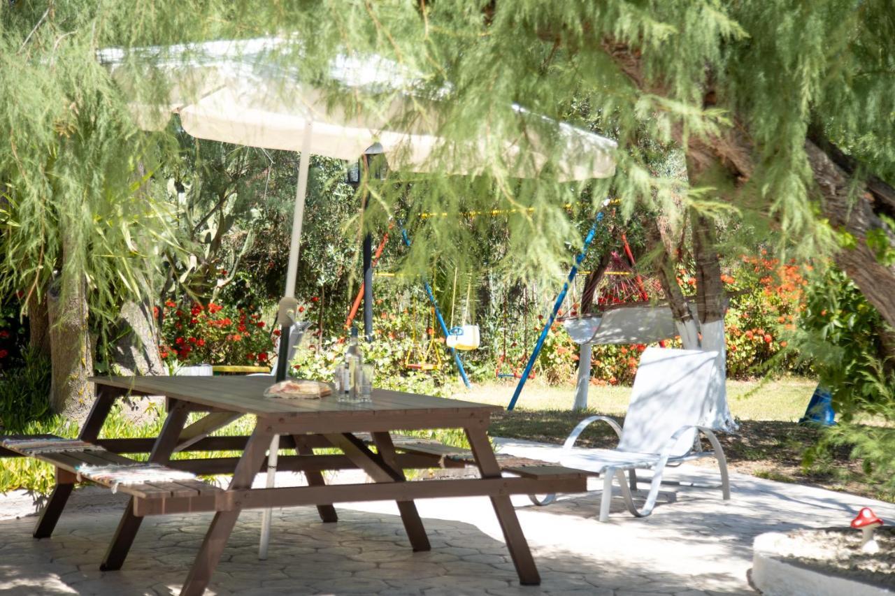 Zervos Bouka * Lefkimmi (Corfu)